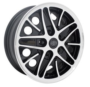Cosmo-5 Gloss Black & Polished Lip 5x205 (Set of 4)